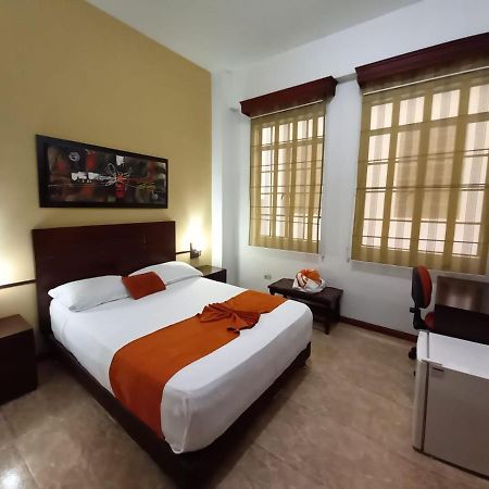 Hotel 721 Pereira Exterior photo