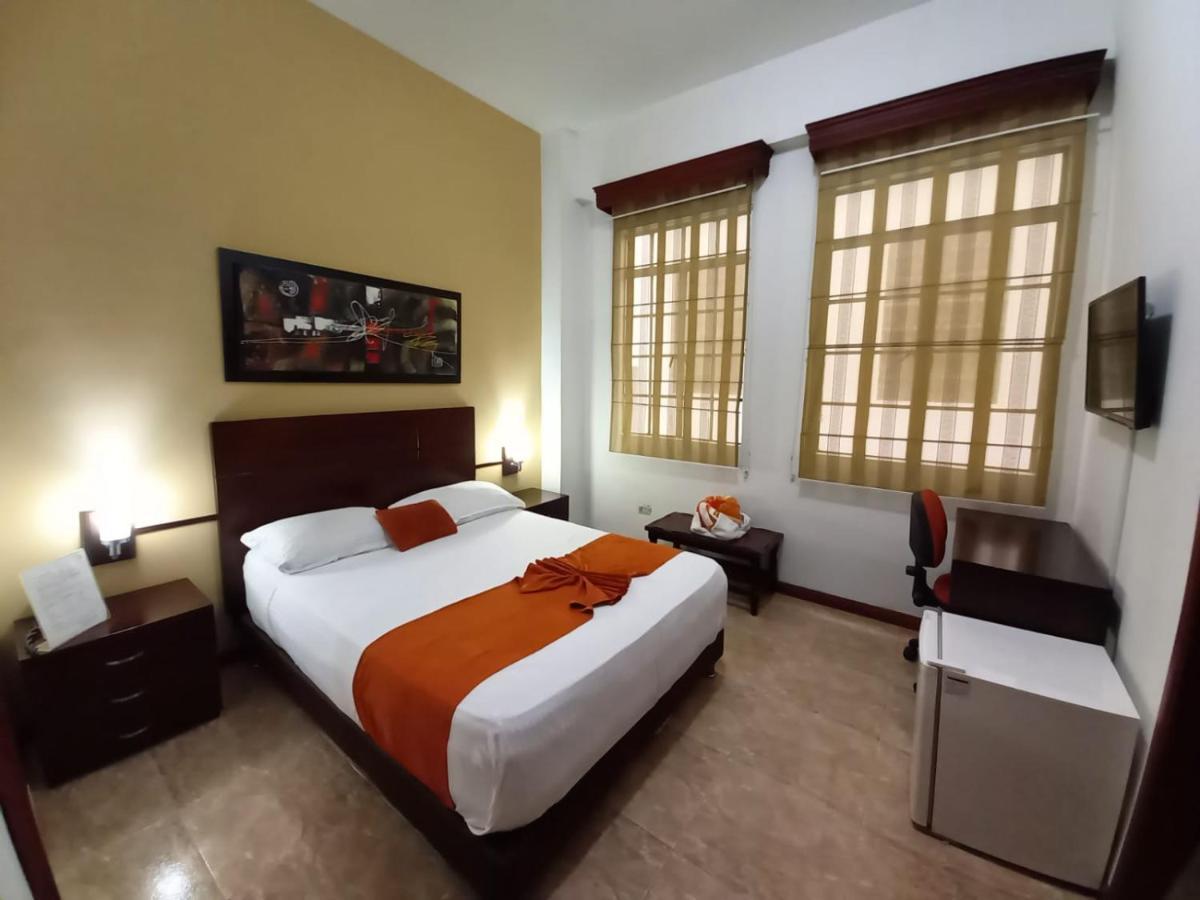 Hotel 721 Pereira Exterior photo